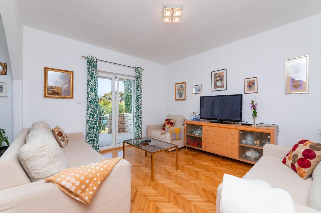 Apartments Martic Supetar Kültér fotó