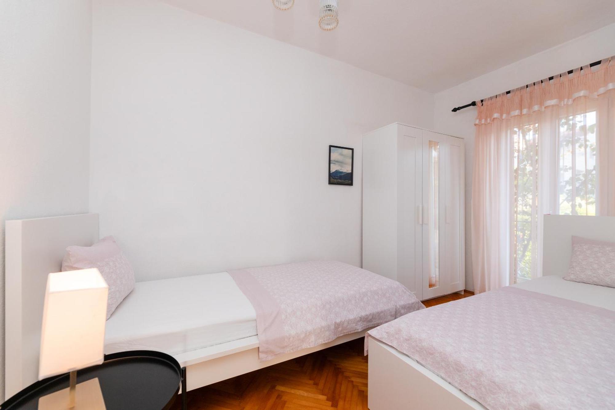 Apartments Martic Supetar Kültér fotó